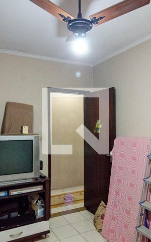 Casa à venda com 196m², 4 quartos e 2 vagasQuarto 3