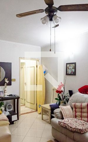 Casa à venda com 196m², 4 quartos e 2 vagasSala