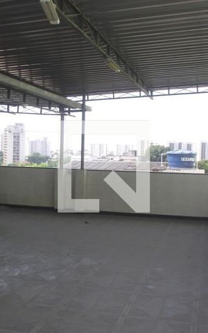 Apartamento à venda com 71m², 2 quartos e sem vagaÁrea Comum