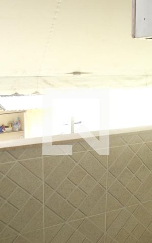 Apartamento à venda com 71m², 2 quartos e sem vagaÁrea de Servço
