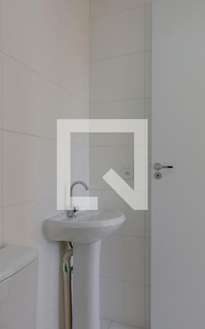 Apartamento para alugar com 40m², 2 quartos e sem vaga Apartamento para alugar com 40m², 2 quartos e sem vagaBanheiro