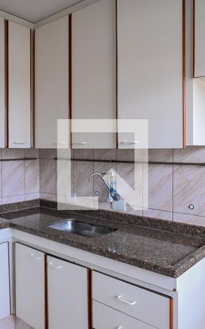 Apartamento para alugar com 100m², 3 quartos e 2 vagas Apartamento para alugar com 100m², 3 quartos e 2 vagasCozinha