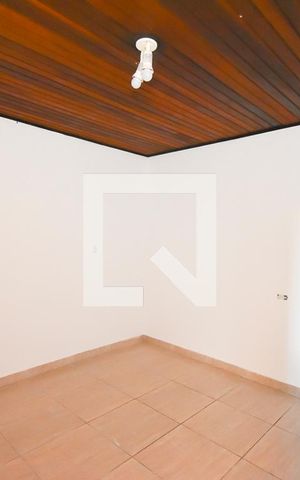 Casa para alugar com 27m², 1 quarto e sem vaga Casa para alugar com 27m², 1 quarto e sem vagaCozinha