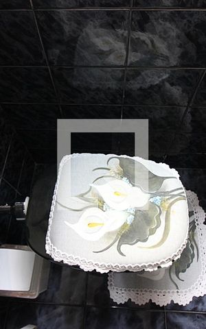 Casa à venda com 204m², 3 quartos e 2 vagasLavabo