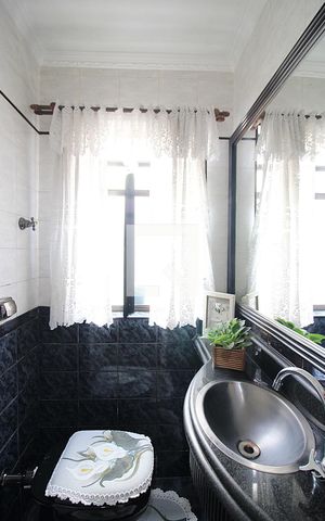 Casa à venda com 204m², 3 quartos e 2 vagasLavabo