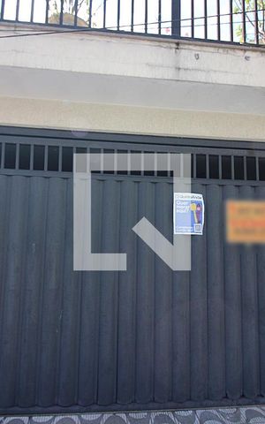 Casa à venda com 204m², 3 quartos e 2 vagasFachada 