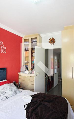 Casa à venda com 204m², 3 quartos e 2 vagasQuarto 1 - Suíte