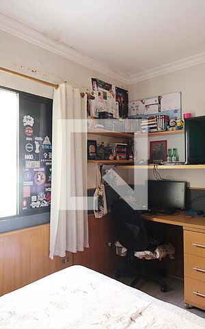 Casa à venda com 204m², 3 quartos e 2 vagasQuarto 3