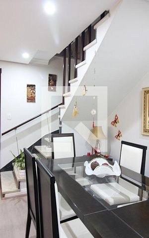 Casa à venda com 204m², 3 quartos e 2 vagasSala 2