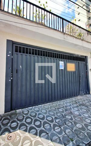 Casa à venda com 204m², 3 quartos e 2 vagasFachada 