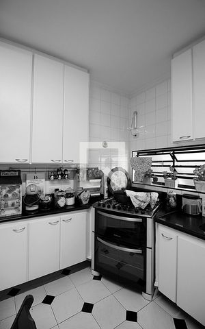 Casa à venda com 204m², 3 quartos e 2 vagasCozinha 