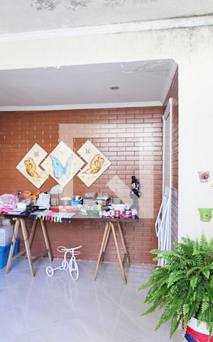 Casa à venda com 204m², 3 quartos e 2 vagasQuintal