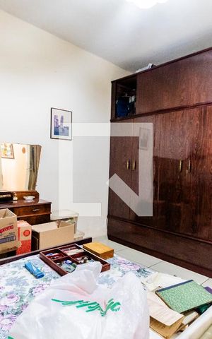 Casa à venda com 200m², 3 quartos e 6 vagas Casa à venda com 200m², 3 quartos e 6 vagasQuarto 1