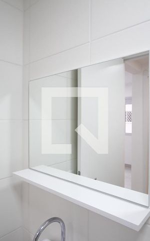 Apartamento para alugar com 34m², 2 quartos e sem vagaBanheiro
