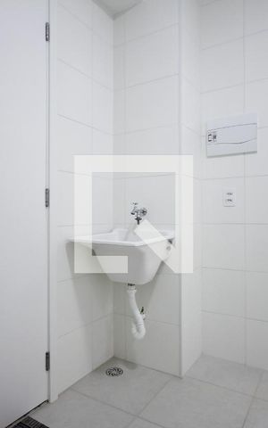 Apartamento para alugar com 34m², 2 quartos e sem vagaÁrea de Serviço