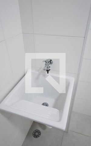 Apartamento para alugar com 34m², 2 quartos e sem vagaÁrea de Serviço