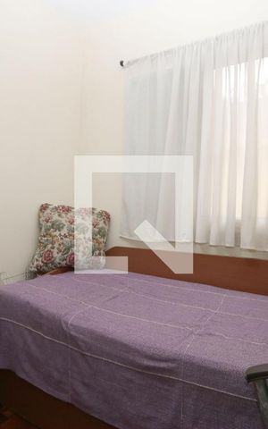 Casa à venda com 149m², 5 quartos e 2 vagasQuarto 3