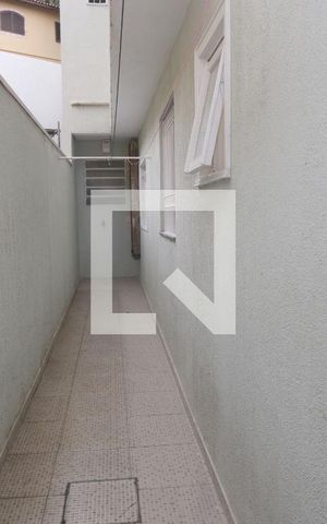 Casa à venda com 149m², 5 quartos e 2 vagasCorredor