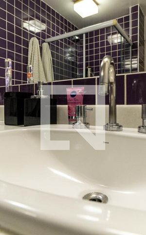 Apartamento à venda com 164m², 3 quartos e 1 vagaBanheiro da Suíte - Torneira