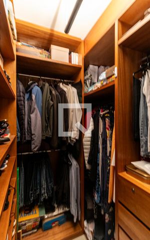 Apartamento à venda com 164m², 3 quartos e 1 vagaSuíte - Closet