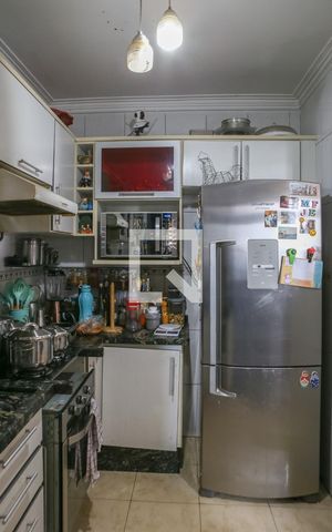 Apartamento à venda com 59m², 2 quartos e 1 vagaCozinha e Área de Serviço