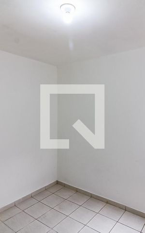 Casa à venda com 150m², 3 quartos e 2 vagas Casa à venda com 150m², 3 quartos e 2 vagasEdícula - Quarto
