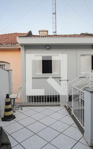 Casa para alugar com 200m², 4 quartos e 2 vagas Casa para alugar com 200m², 4 quartos e 2 vagasÁrea de Serviço