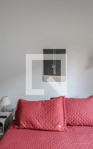 Casa para alugar com 200m², 4 quartos e 2 vagas Casa para alugar com 200m², 4 quartos e 2 vagasQuarto 2