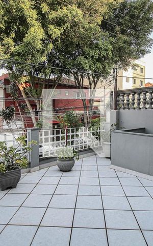 Casa para alugar com 200m², 4 quartos e 2 vagas Casa para alugar com 200m², 4 quartos e 2 vagasQuintal