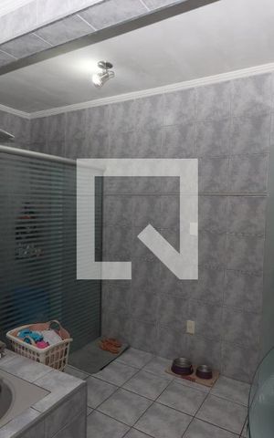 Casa à venda com 266m², 4 quartos e 2 vagasBanheiro da Suíte 1