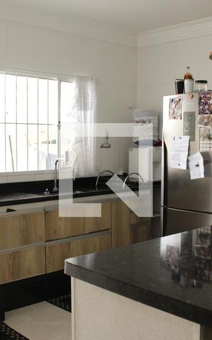 Casa à venda com 340m², 3 quartos e NaN vagasDetalhe