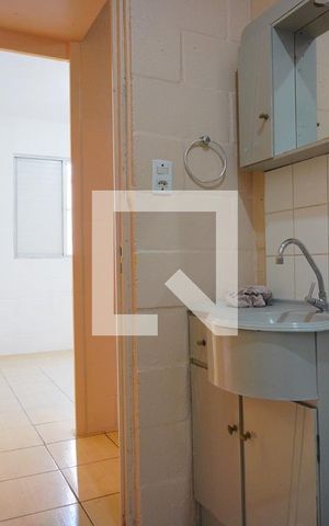 Apartamento à venda com 41m², 2 quartos e 1 vagaBanheiro 