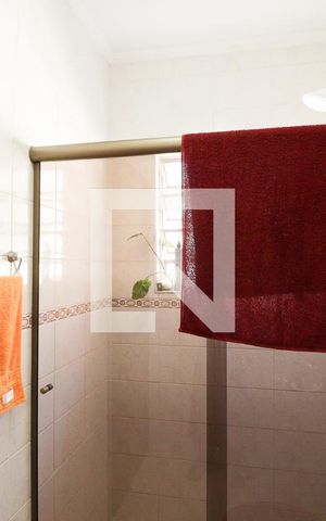 Casa à venda com 196m², 3 quartos e 3 vagasBanheiro da Suíte 3