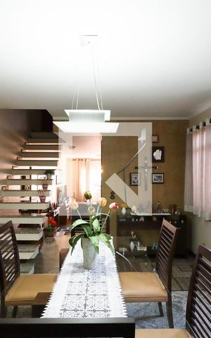 Casa à venda com 196m², 3 quartos e 3 vagasSala de Jantar