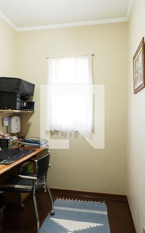 Casa à venda com 196m², 3 quartos e 3 vagasDetalhe Escritório