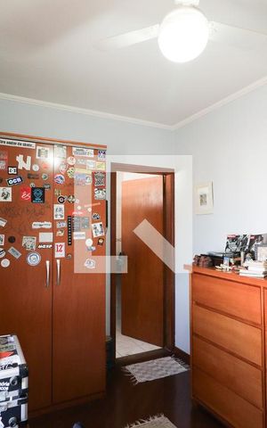 Casa à venda com 196m², 3 quartos e 3 vagasSuíte 3