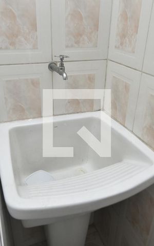 Studio à venda com 46m², 1 quarto e sem vagaBanheiro e Área de serviço