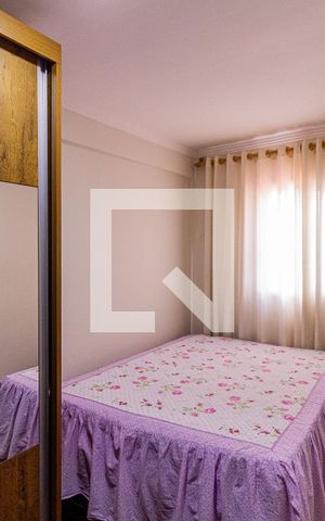 Casa à venda com 750m², 7 quartos e 3 vagas Casa à venda com 750m², 7 quartos e 3 vagasCasa 2 - Quarto 1