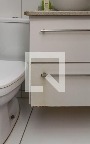 Apartamento para alugar com 78m², 2 quartos e 1 vaga Apartamento para alugar com 78m², 2 quartos e 1 vagaBanheiro