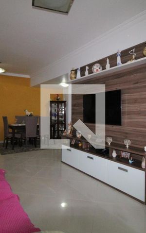 Apartamento à venda com 123m², 3 quartos e 2 vagasSala