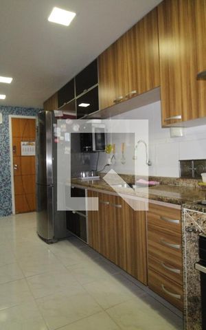 Apartamento à venda com 123m², 3 quartos e 2 vagasCozinha