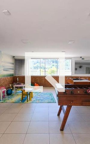 Apartamento à venda com 76m², 2 quartos e 1 vaga Apartamento à venda com 76m², 2 quartos e 1 vagaÁrea Comum