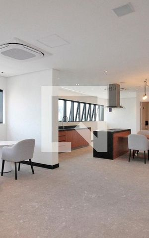Apartamento para alugar com 18m², 1 quarto e sem vaga Apartamento para alugar com 18m², 1 quarto e sem vagaÁrea comum - Salão de festas
