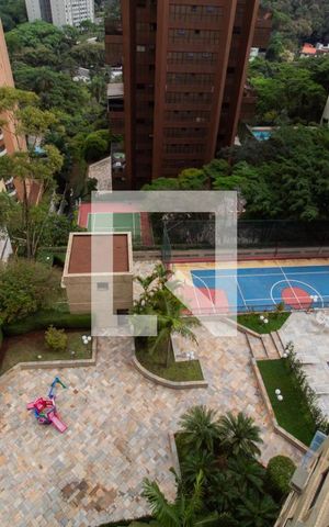 Apartamento à venda com 271m², 4 quartos e 5 vagas Apartamento à venda com 271m², 4 quartos e 5 vagasVaranda da Sala