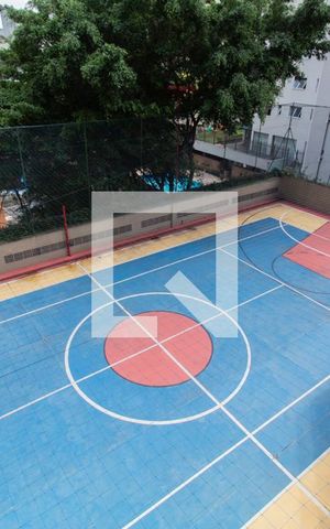 Apartamento à venda com 271m², 4 quartos e 5 vagas Apartamento à venda com 271m², 4 quartos e 5 vagasQuadra Esportiva