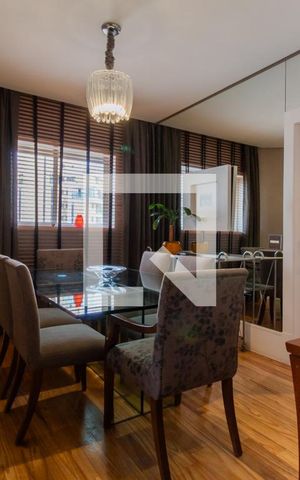Apartamento à venda com 271m², 4 quartos e 5 vagas Apartamento à venda com 271m², 4 quartos e 5 vagasSala de Jantar