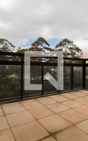 Apartamento à venda com 271m², 4 quartos e 5 vagas Apartamento à venda com 271m², 4 quartos e 5 vagasVaranda da Sala