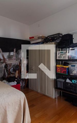 Apartamento à venda com 271m², 4 quartos e 5 vagas Apartamento à venda com 271m², 4 quartos e 5 vagasQuarto 3 - Suíte