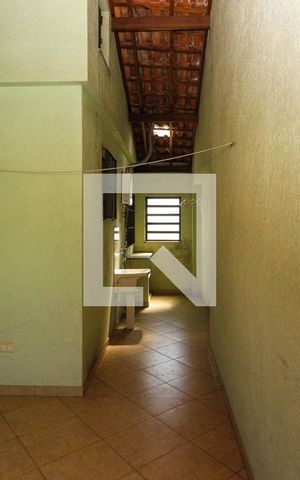 Casa à venda com 300m², 4 quartos e 4 vagas Casa à venda com 300m², 4 quartos e 4 vagasVaranda da suíte