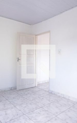 Casa à venda com 80m², 1 quarto e sem vagaQuarto